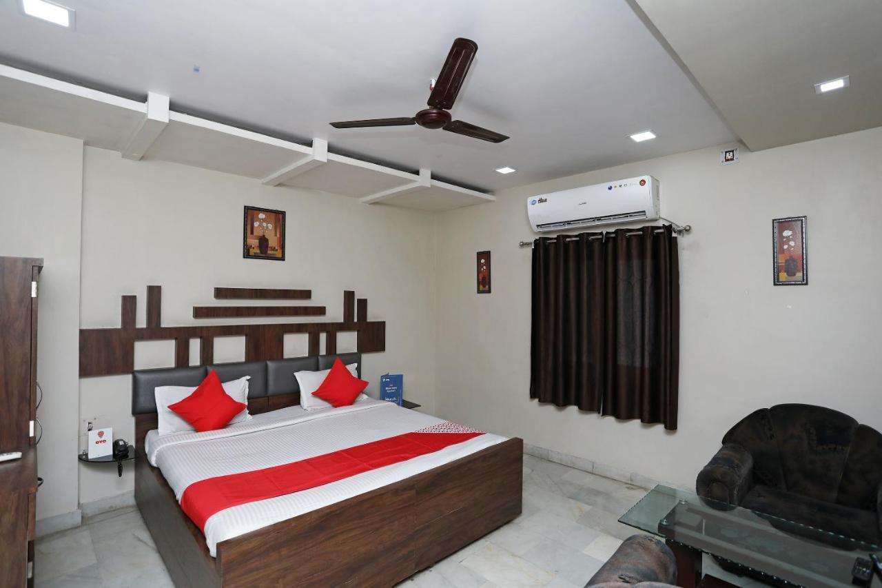 Oyo The Prestige Hotel & Convention Rourkela Εξωτερικό φωτογραφία